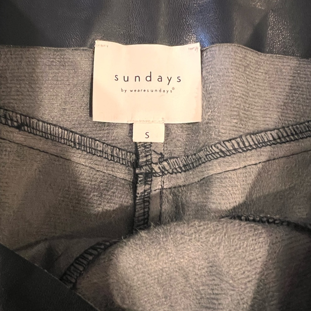 SUNDAYS WE ARE SUNDAYS‎ FAUX LEATHER SKIRT - Picture 2 of 3